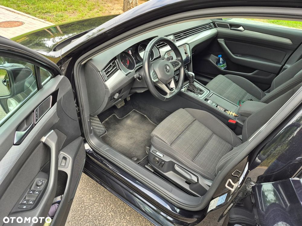 Volkswagen Passat Variant 2.0 TDI BMT Comfortline DSG - 10