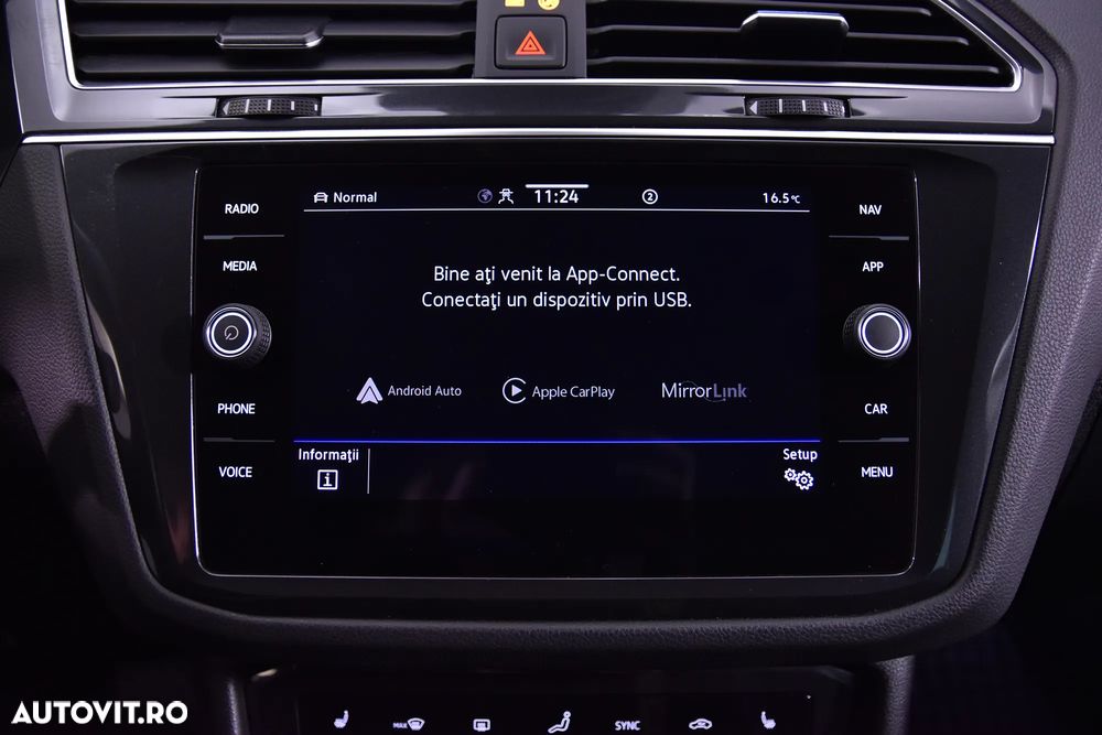 Volkswagen Tiguan - 22