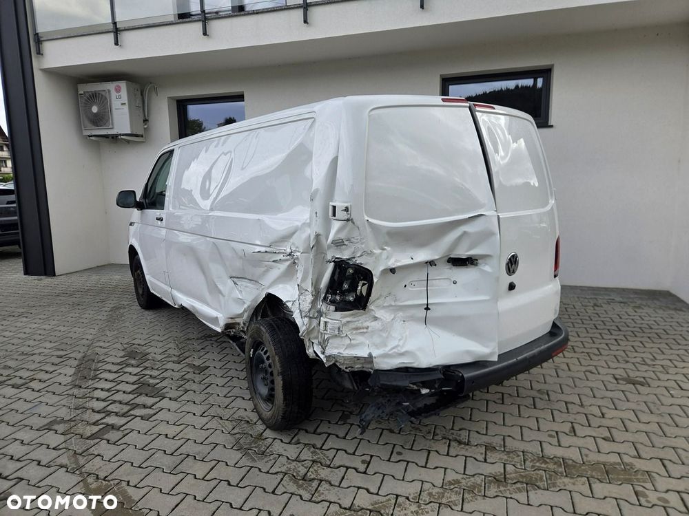 Volkswagen Transporter - 4