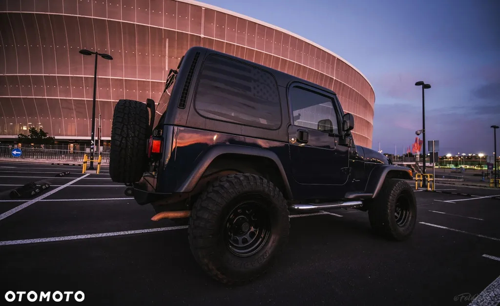 Jeep Wrangler 4.0 Sport - 11