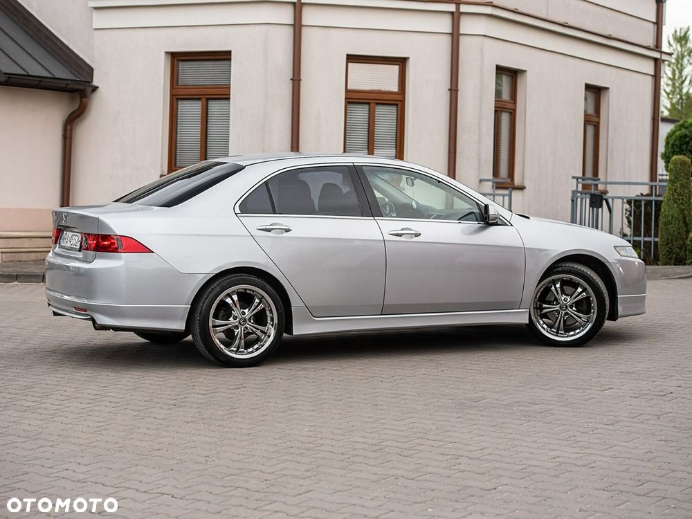 Honda Accord 2.4 i Executive - 17