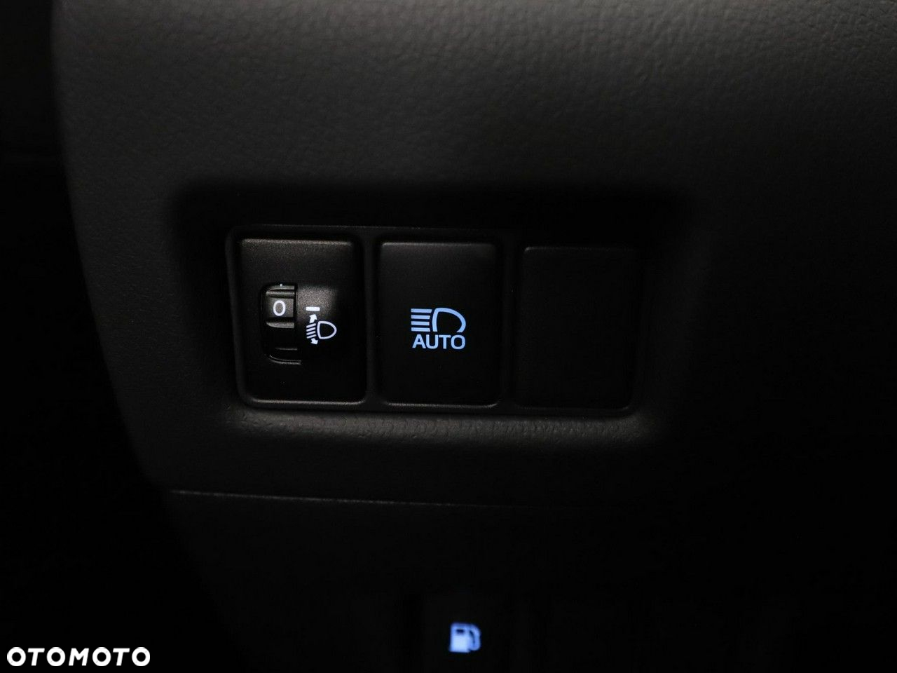 Toyota C-HR 1.8 Hybrid Dynamic - 35