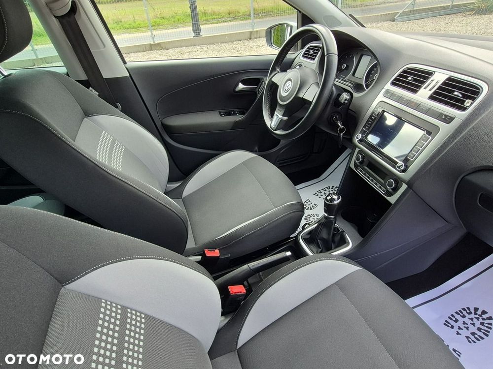 Volkswagen Polo - 5