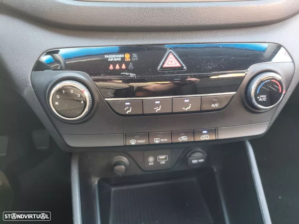 Hyundai Tucson blue 1.7 CRDi 2WD Advantage - 23