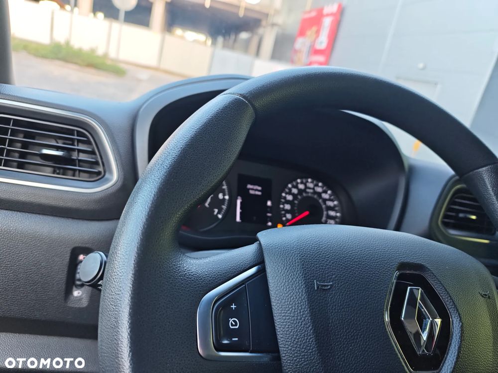Renault Master - 30