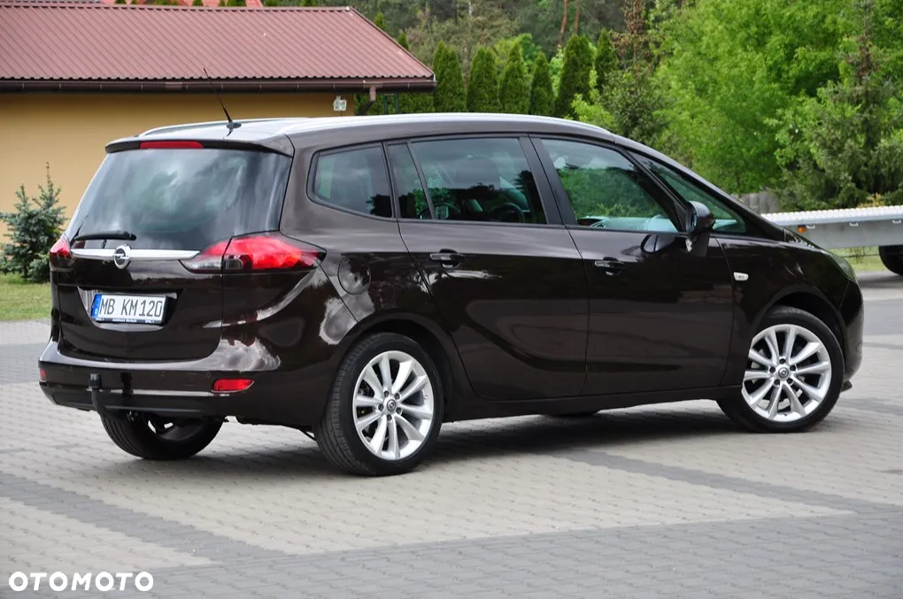 Opel Zafira 1.4 T Cosmo - 11