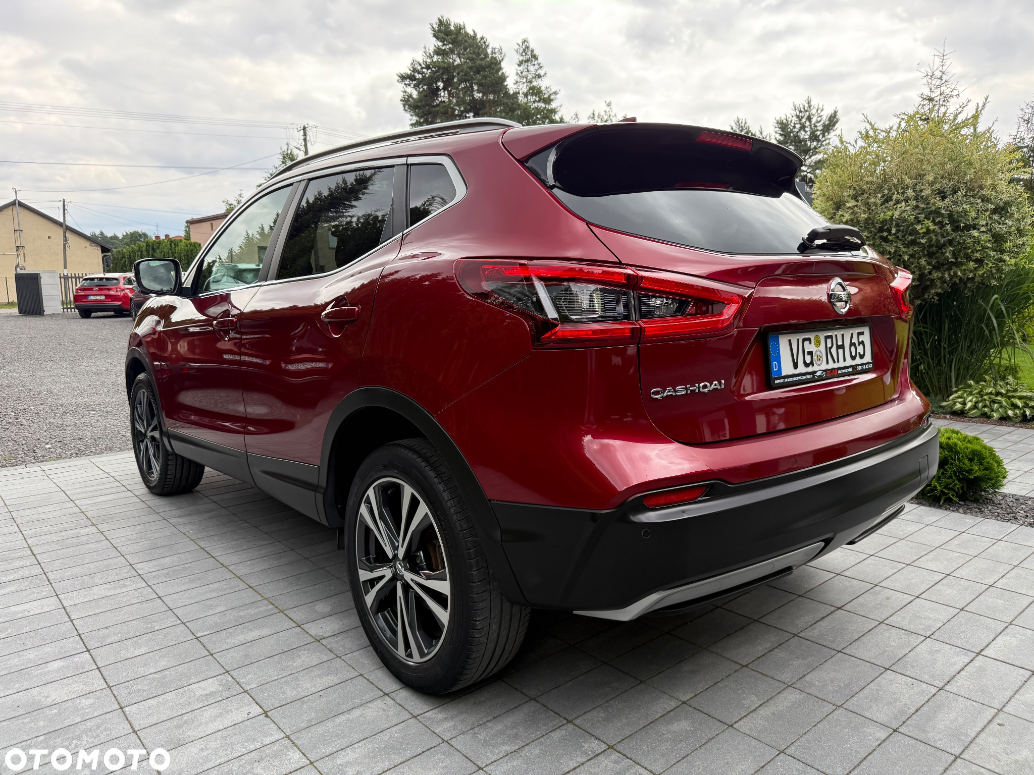 Nissan Qashqai 1.6 DIG-T N-Connecta - 4