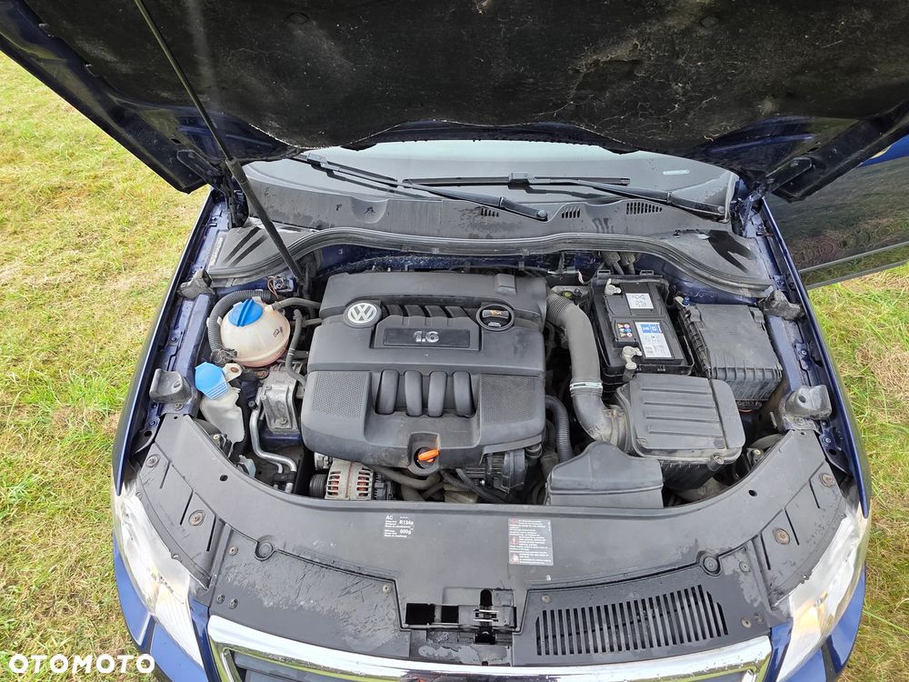 Volkswagen Passat Variant 1.6 Family - 21