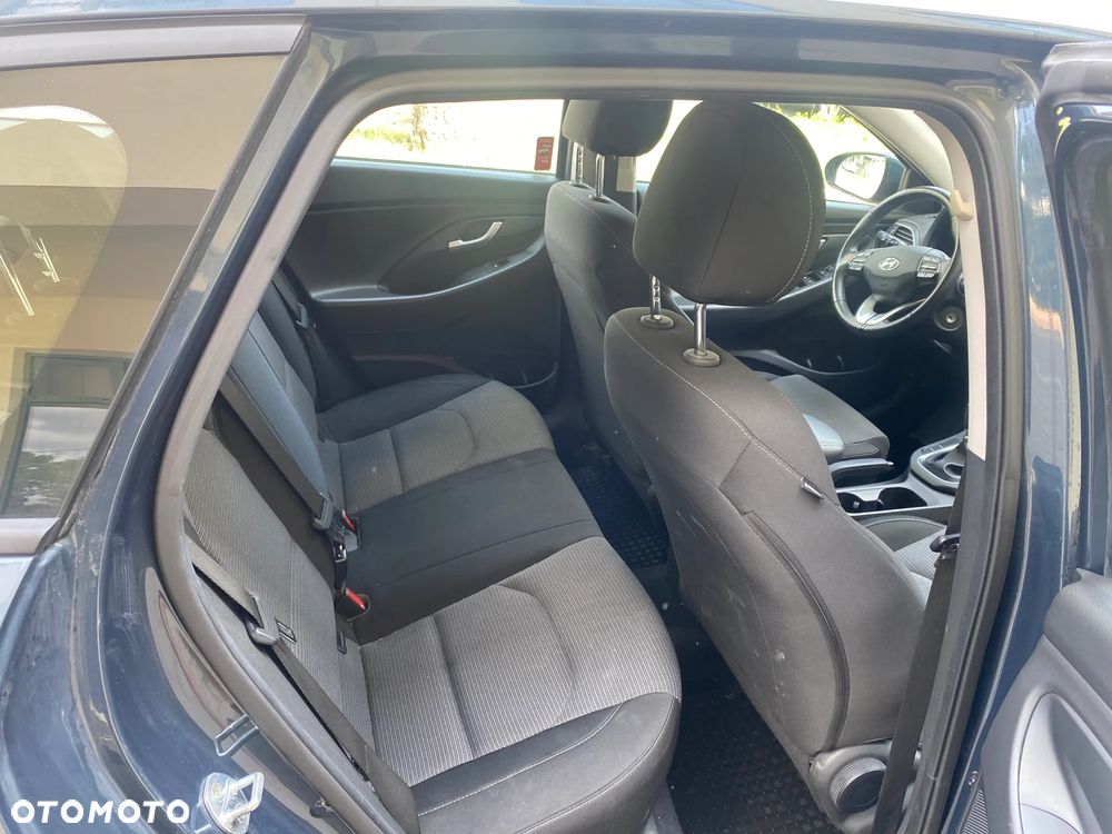 Hyundai i30 1.5 DPI Modern - 17
