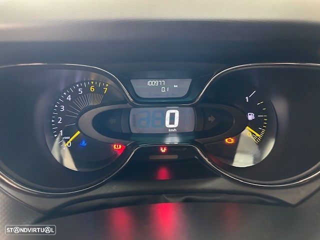 Renault Captur 0.9 TCE Exclusive - 19