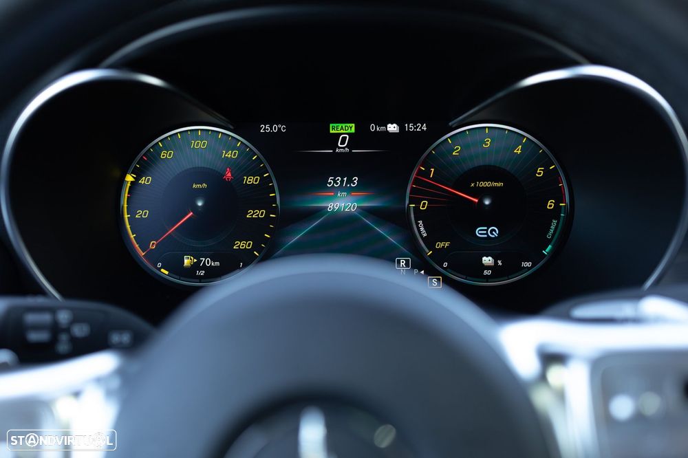 Mercedes-Benz GLC 300 de 4Matic - 24