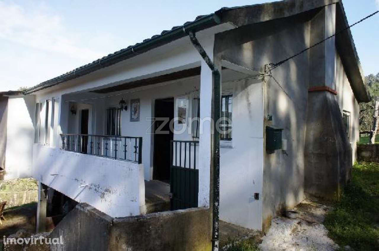 Moradia, 82 m², Cerva e Limões - Grande imagem: 2/58