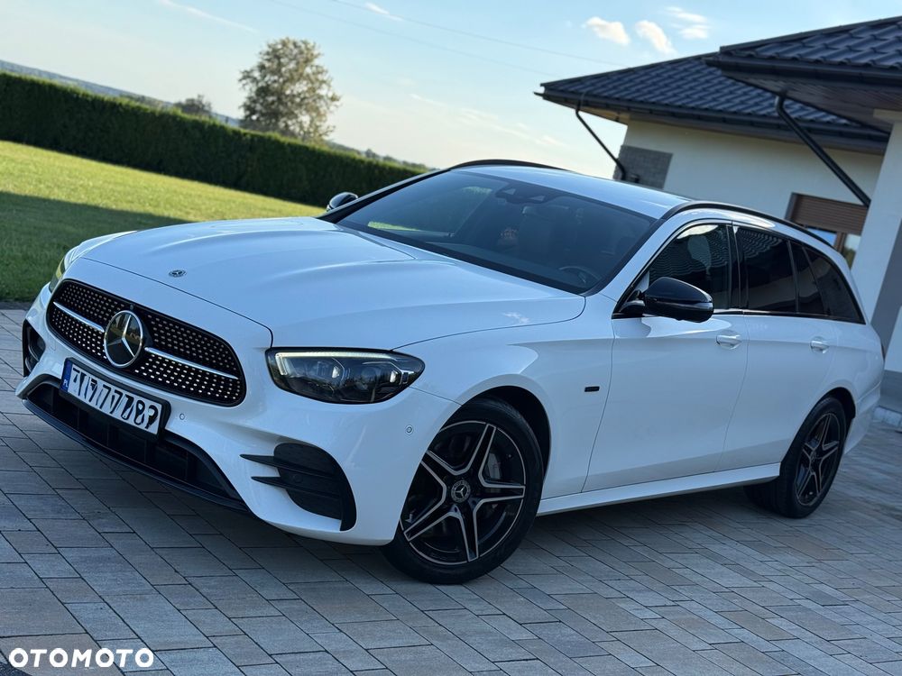 Mercedes-Benz Klasa E 300 de AMG - 2