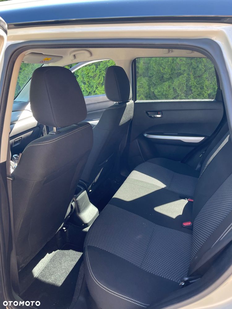Suzuki Vitara - 18