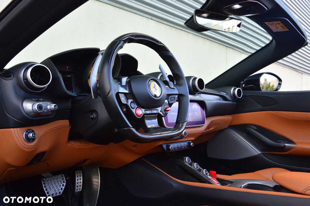 Ferrari Portofino - 16