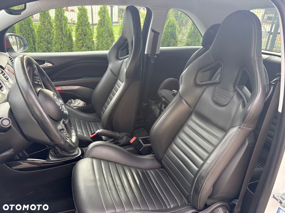 Opel Adam 1.4 Turbo Rocks S - 12