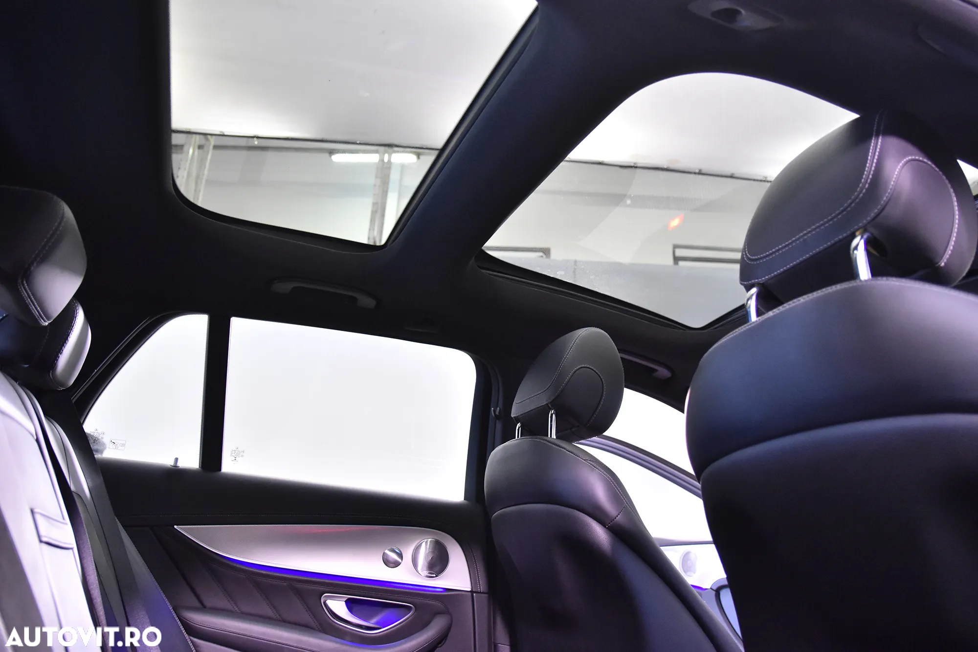 Mercedes-Benz E AMG 53 MHEV 4MATIC Aut. - 24