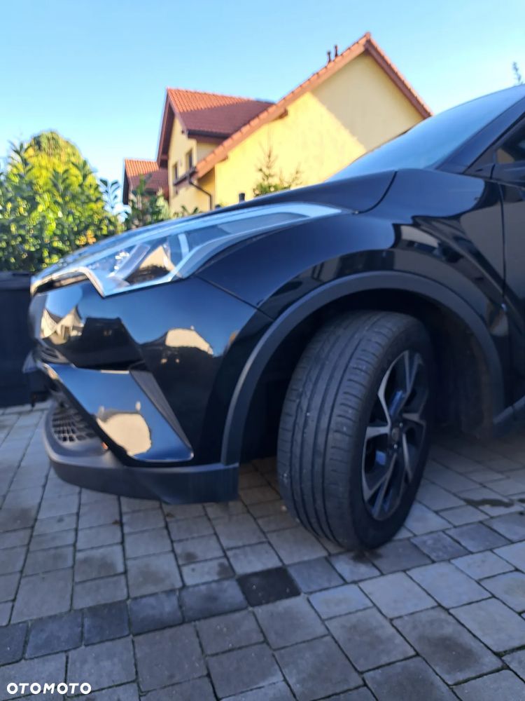 Toyota C-HR 1.2 T Active - 10