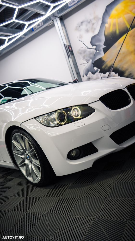 BMW Seria 3 320i Aut. M Sport Edition - 17