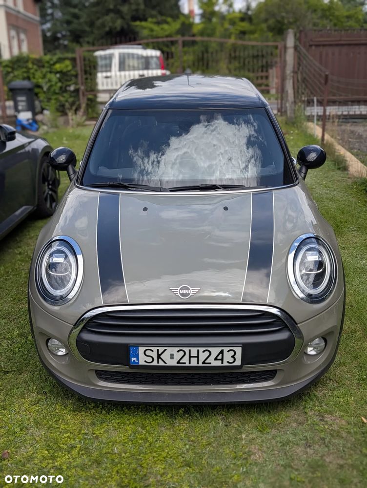 MINI Cooper Standard - 1