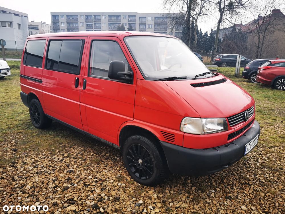 Volkswagen Caravelle Basis / CL - 5