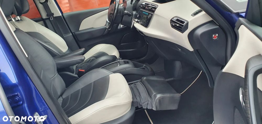 Citroën C4 Picasso THP 165 Stop&Start EAT6 Exclusive - 32