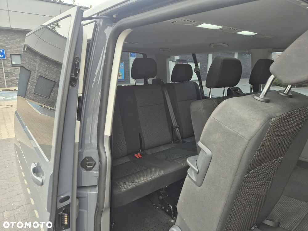Volkswagen Caravelle 2.0 TDI L1 Highline 4Motion DSG - 11