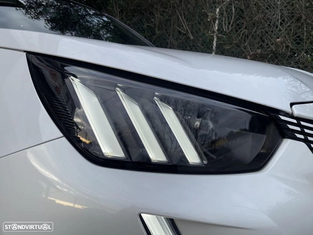 Peugeot e-2008 GT Pack - 15