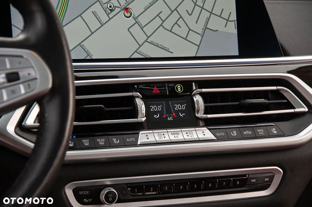 BMW X7 xDrive40d mHEV Individual Edition sport - 35