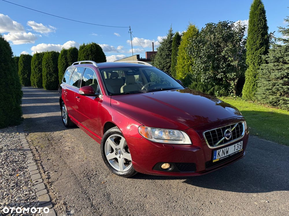 Volvo V70 2.0 Momentum - 2
