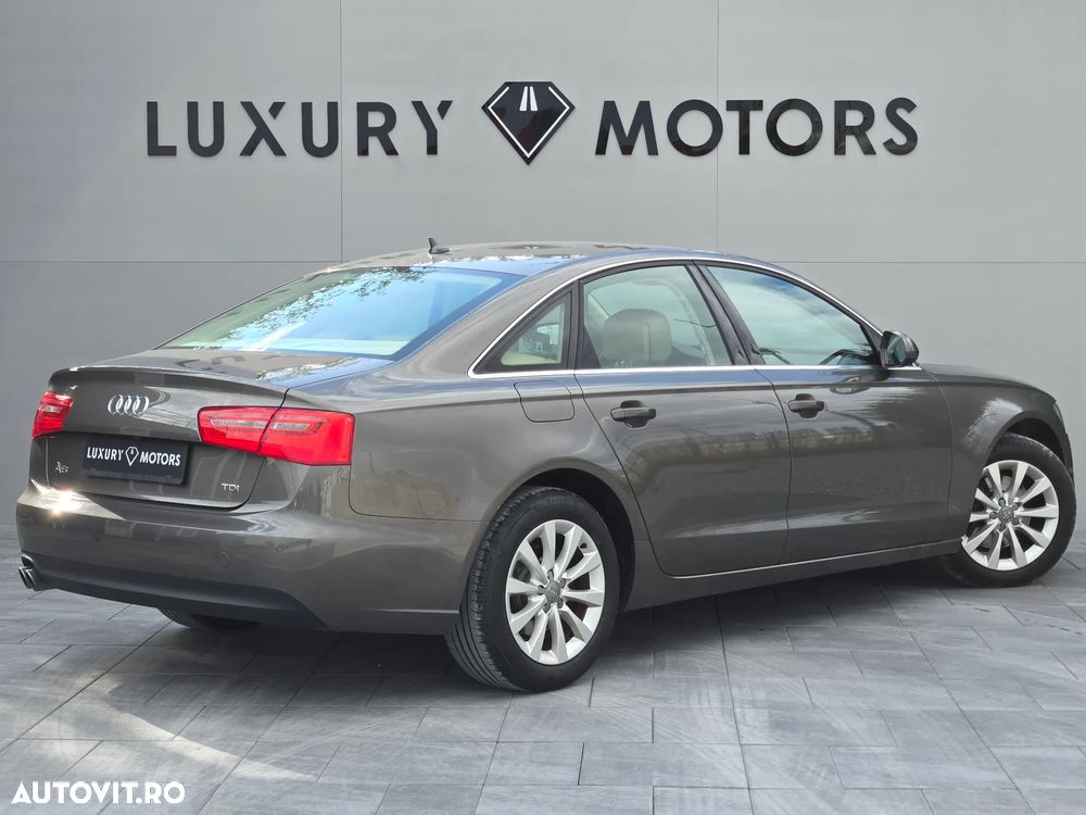 Audi A6 2.0 TDI DPF sport selection - 4