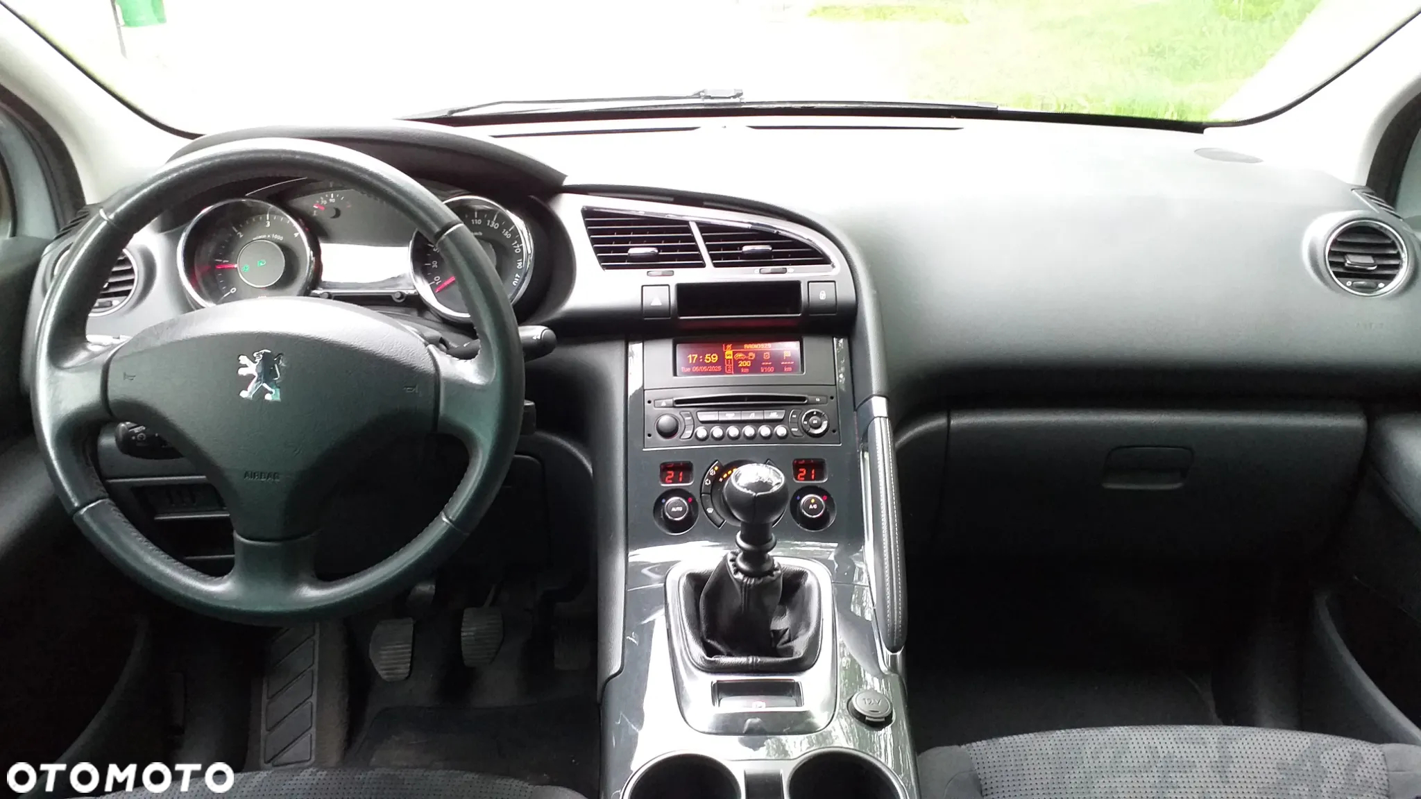 Peugeot 3008 - 12