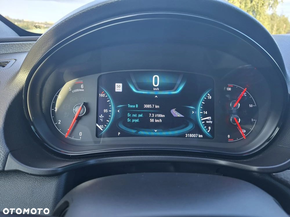 Opel Insignia 2.0 CDTI Cosmo - 11