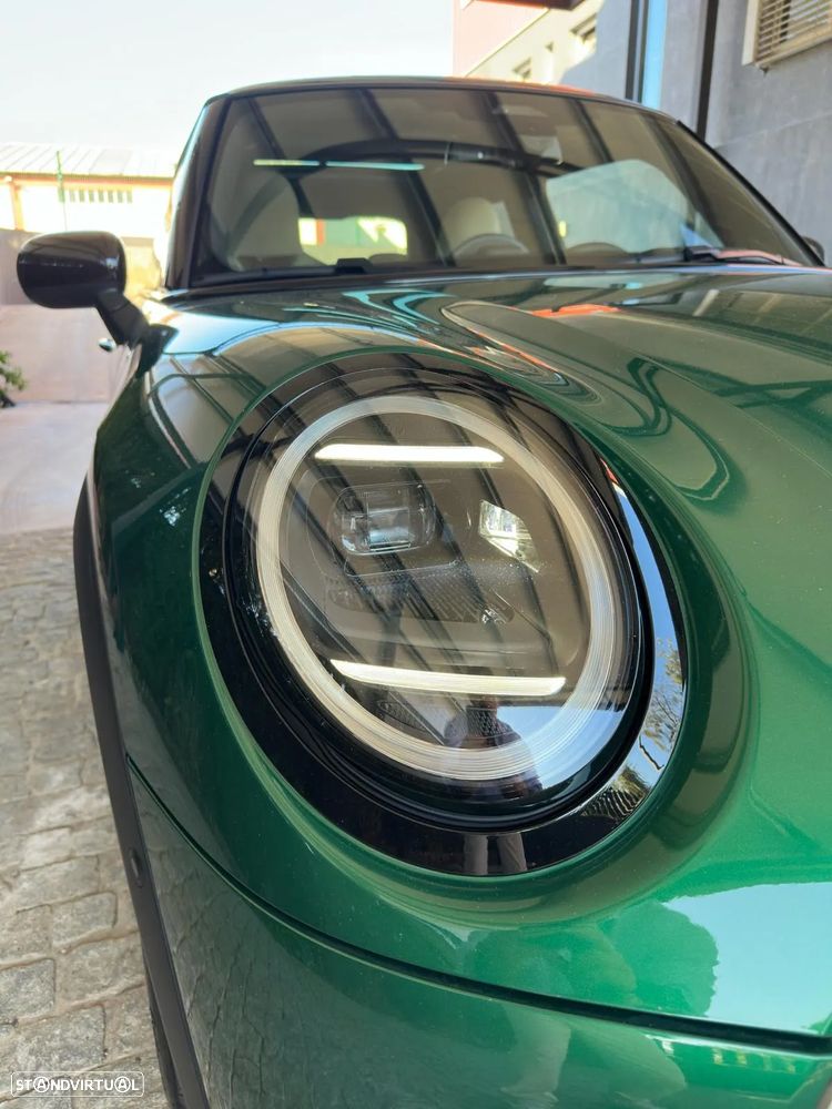 MINI 3 Portas Cooper C Favoured M - 25