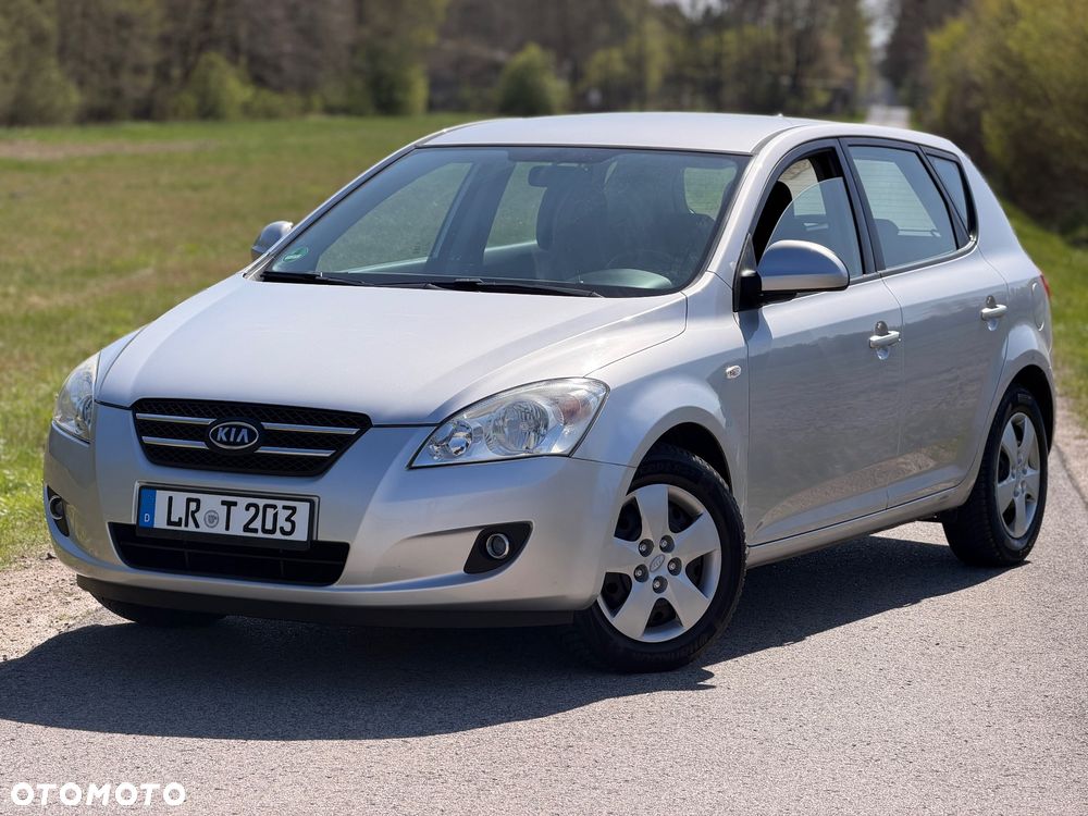 Kia Ceed 1.4 CVVT LX - 22