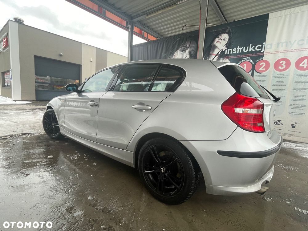 BMW Seria 1 118d DPF - 2