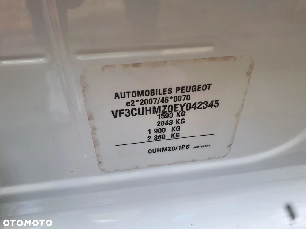 Peugeot 2008 PureTech 82 ETG5 STOP&START Allure - 26