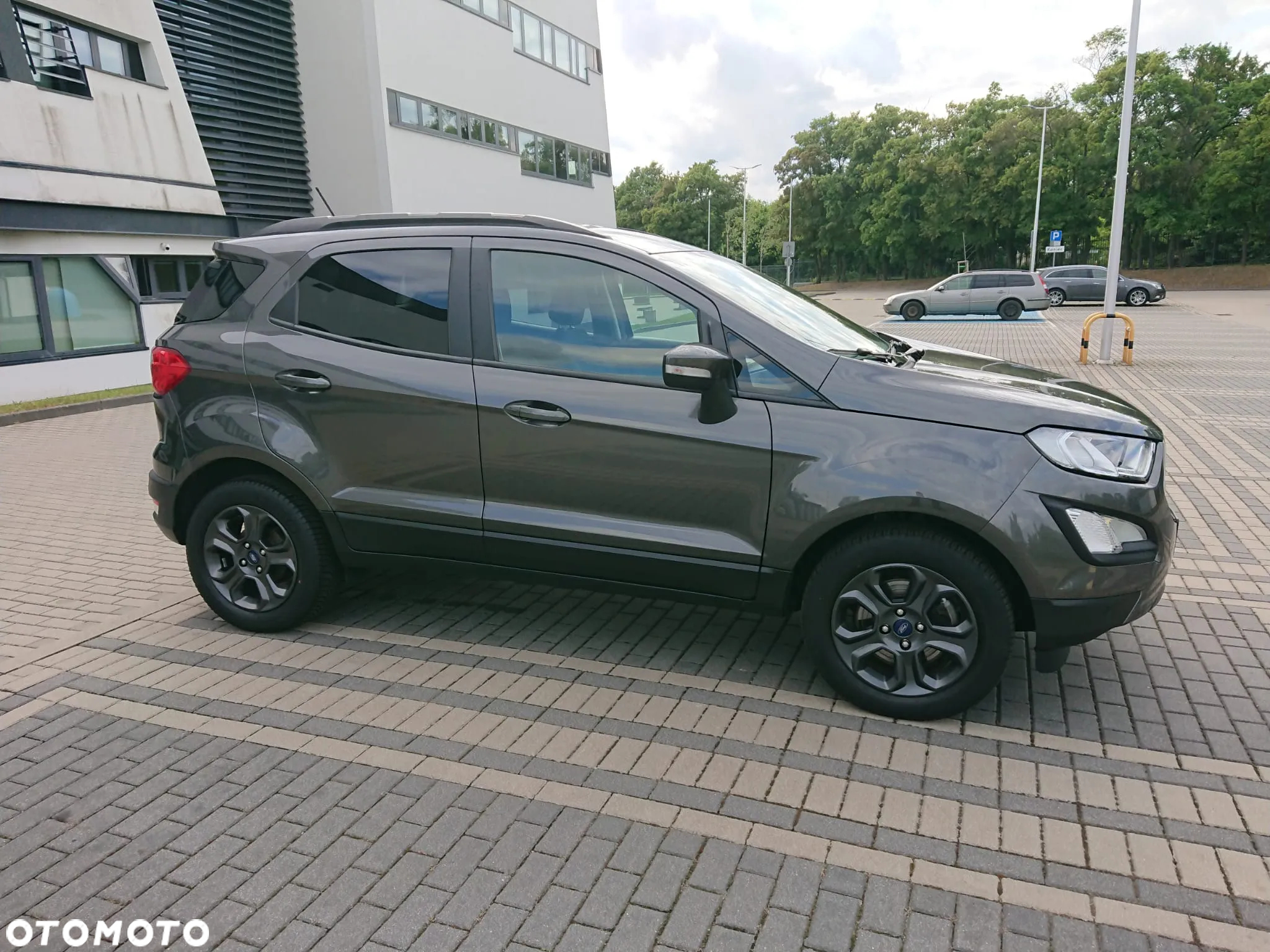 Ford EcoSport 1.0 EcoBoost TITANIUM - 17