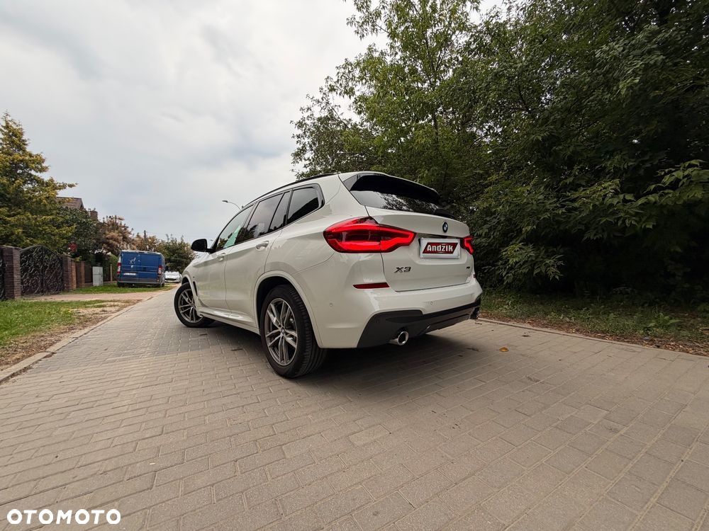 BMW X3 xDrive20d - 9