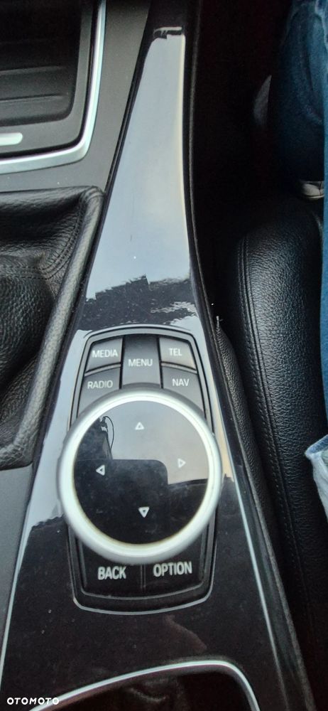 BMW Seria 5 520d Efficient Dynamics Edition - 23