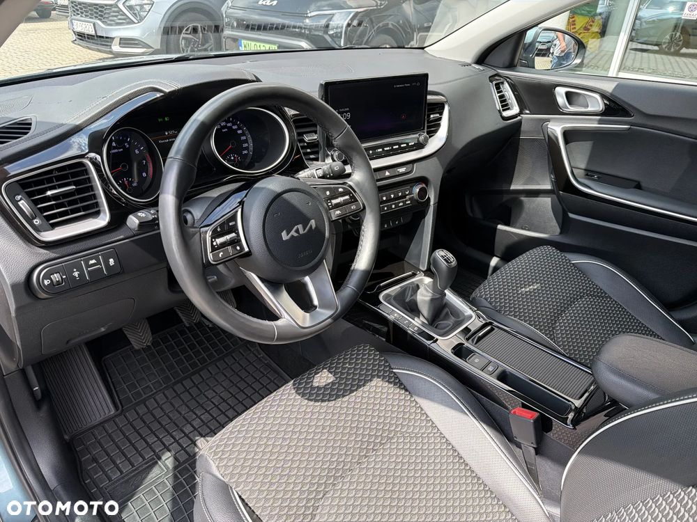Kia Ceed 1.5 T-GDI Tribute - 10