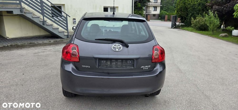 TOYOTA AURIS I 1G3 zderzak tył komplet - 1
