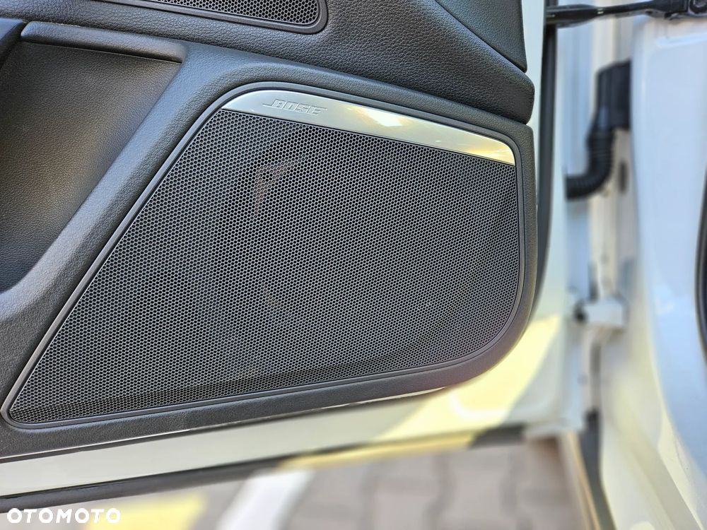 Audi A6 Allroad - 15