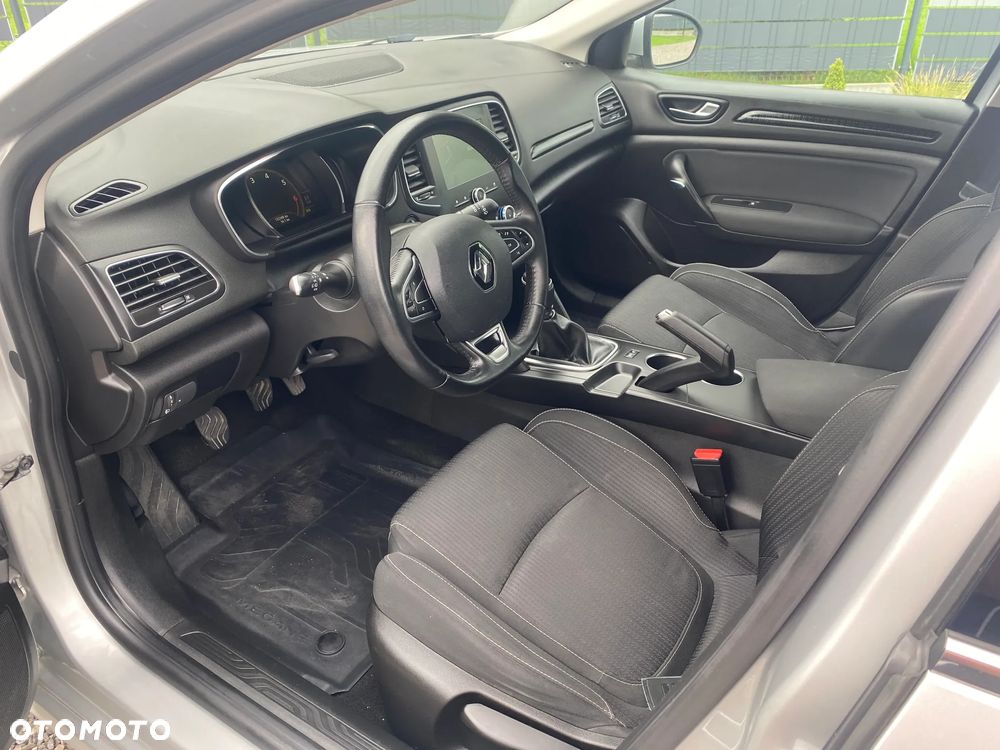 Renault Megane - 32