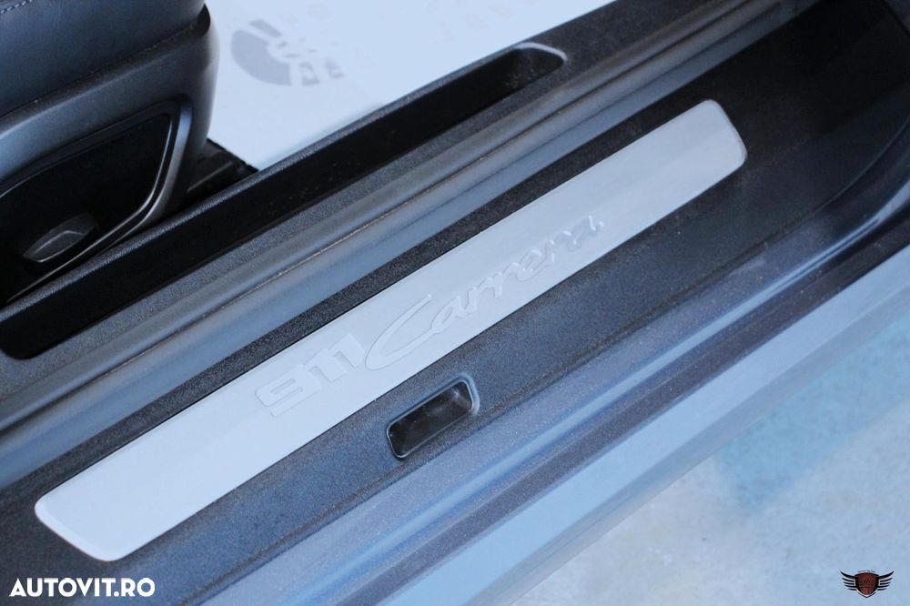 Porsche 911 Carrera PDK - 19