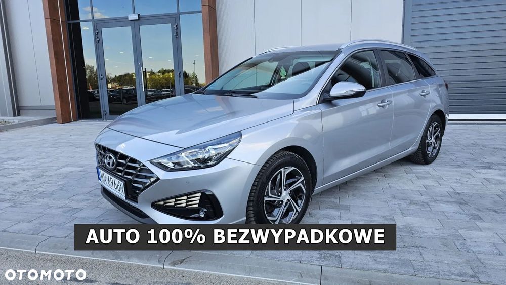 Hyundai i30 1.6 D GO DCT - 19