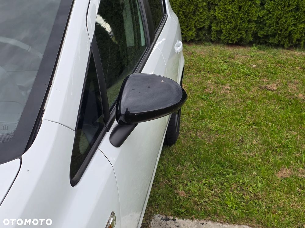 Opel Corsa 1.4 16V Color Edition - 13