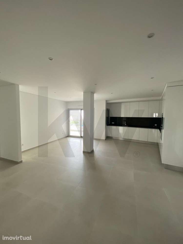 Apartamento T1 com terraço - Nazaré Centro - Grande imagem: 4/19