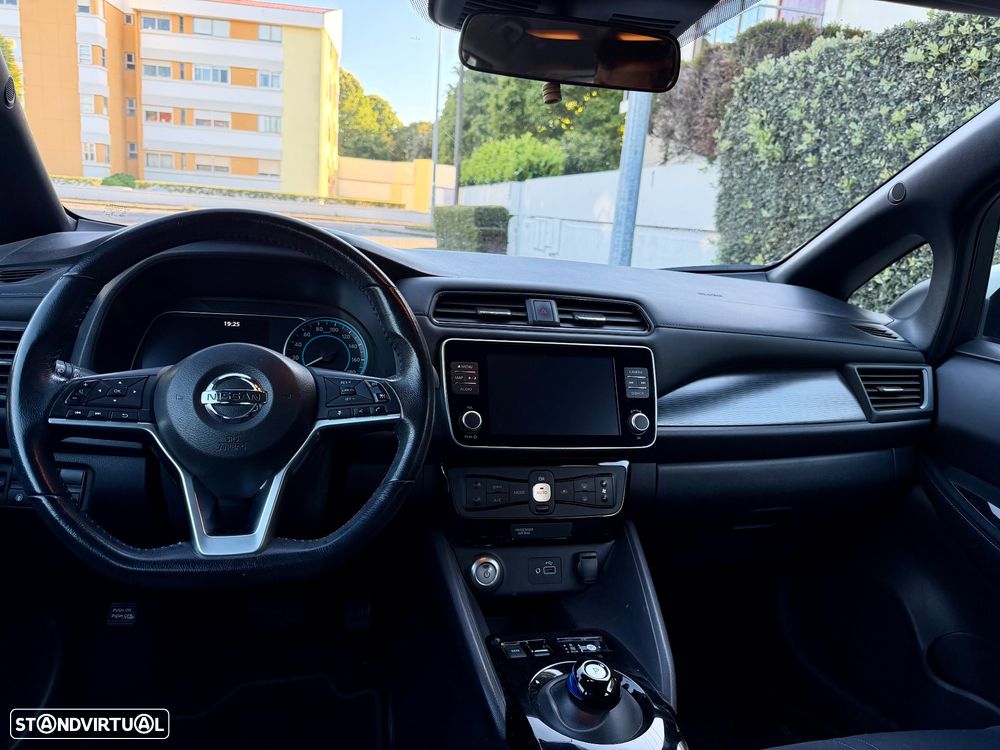 Nissan Leaf - 9