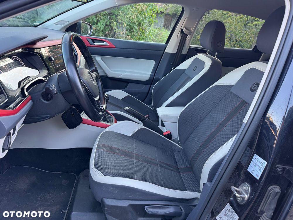Volkswagen Polo 1.0 TSI Beats - 40